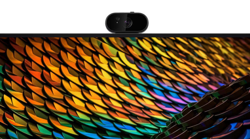 Dell Pro P2426HEB je vybavený 5Mpx kamerou a reproduktormi