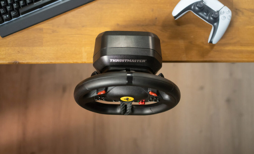 Volant Thrustmaster T98, Ferrari 296 edice - PS5, PS4, PC čierny Volant Thrustmaster T98, Ferrari 296 edice - PS5, PS4, PC čierny