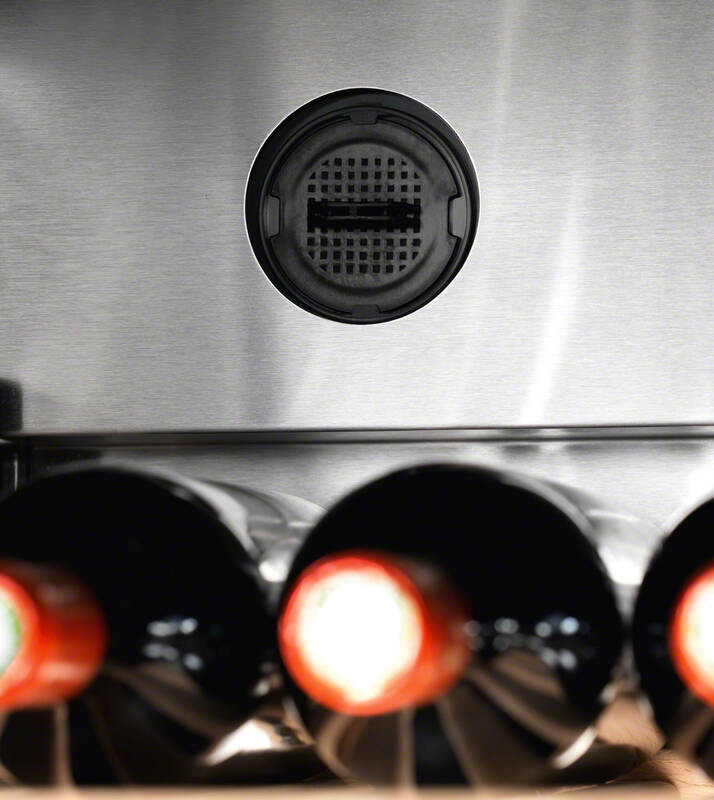 Vínotéka Miele KWT 6833 SG