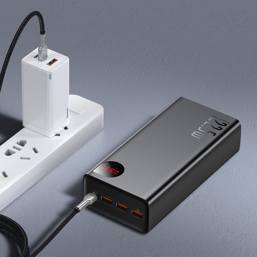 Powerbank Baseus Adaman 40000 mAh 22,5W 3x USB-A/micro USB/USB-C čierny Powerbank Baseus Adaman 40000 mAh 22,5 W 3x USB-A/micro USB/USB-C, čierna