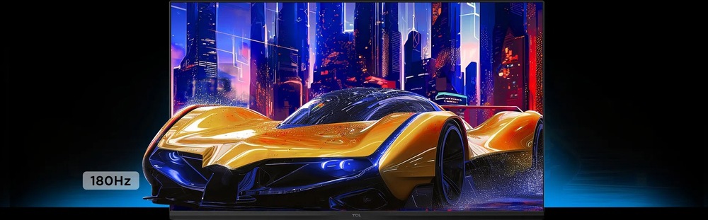 Herný monitor TCL 32G64 sivý Závodné auto na monitore TCL 32G64 s obnovovacou frekvenciou 180 Hz
