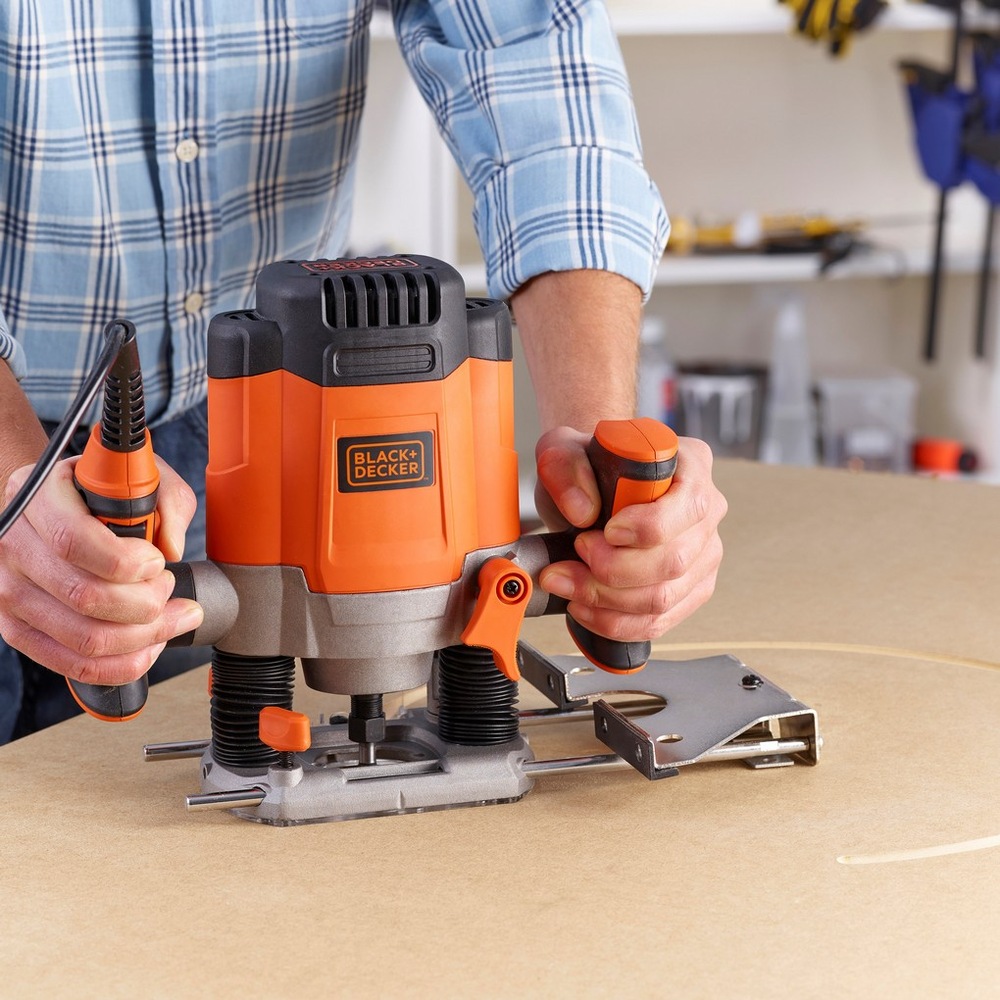 Fréza horná Black-Decker KW1200E-QS