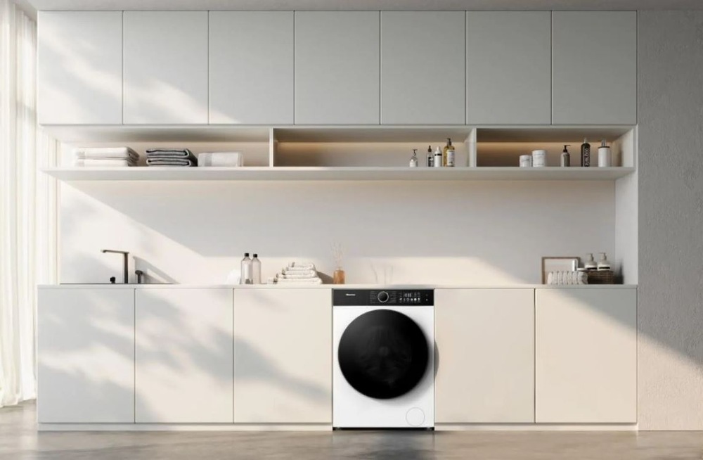 Sušička bielizne Hisense DH3I802BWCD v interiéri
