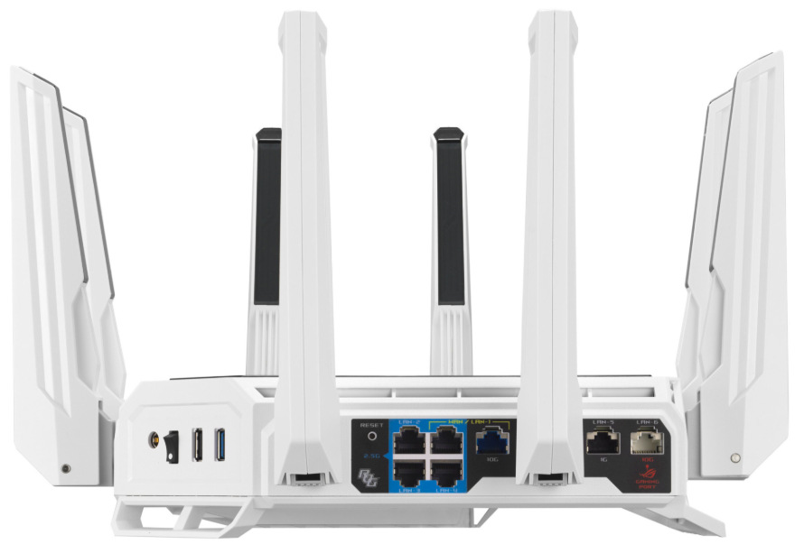 Router Asus ROG Rapture GT-BE19000AI biely Zadná strana routera ASUS ROG Rapture GT-BE19000AI s 10G a 2,5G LAN portami