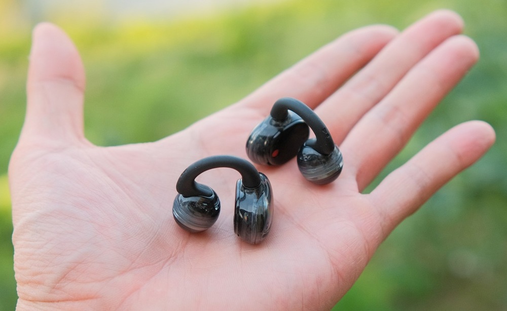 Slúchadlá JBL Soundgear Clips čierna Slúchadlá JBL Soundgear Clips čierna
