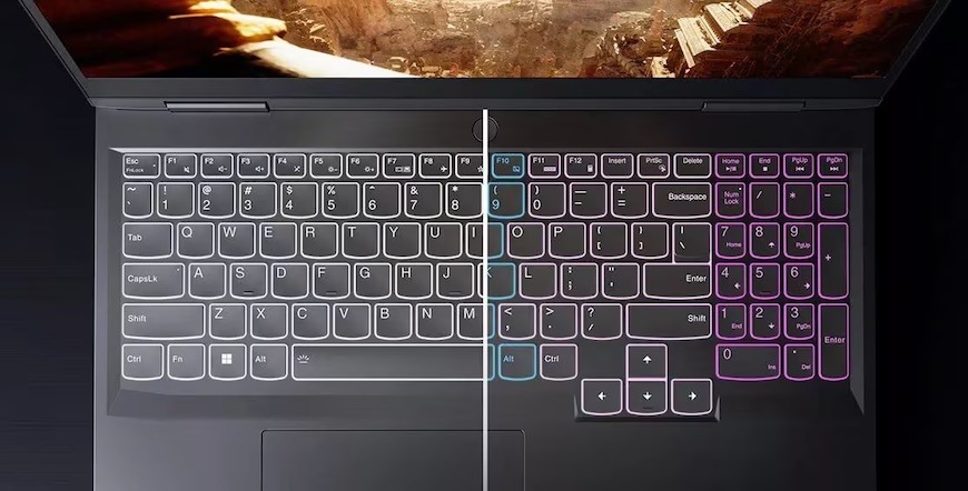 Notebook Lenovo LOQ 17IRX10 + Game Pass predplatné na 3 mesiace sivý Notebook Lenovo LOQ 17IRX10 + Game Pass predplatné na 3 mesiace sivý