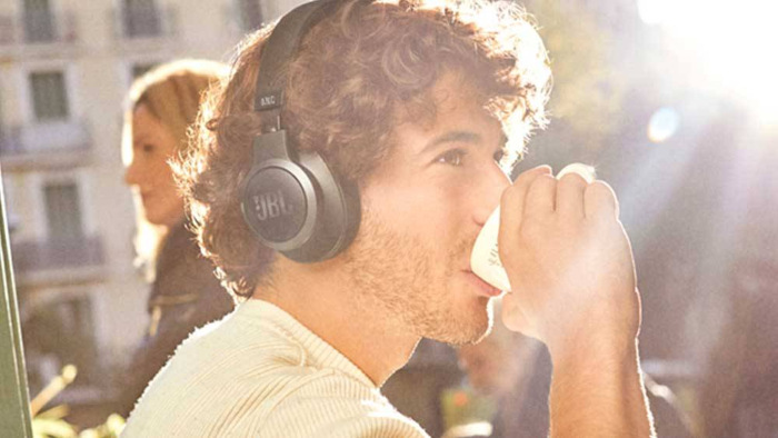 Slúchadlá JBL Live 660NC čierna JBL Live 660NC, černá