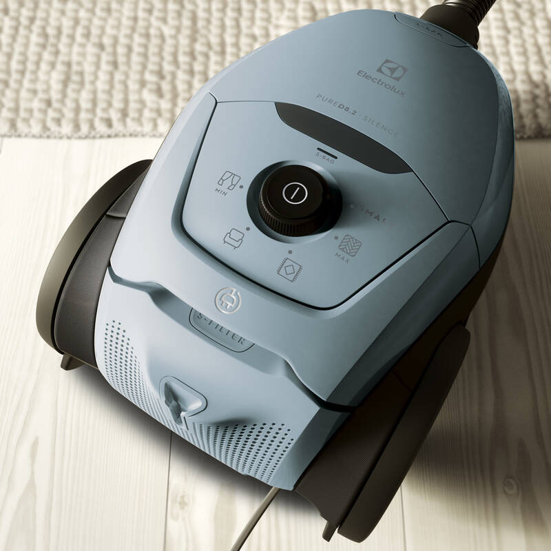 Podlahový vysávač Electrolux Pure D8.2 PD82-4MB modrý Podlahový vysávač Electrolux Pure D8.2 PD82-4MB modrý