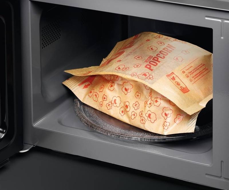 Mikrovlnná rúra Electrolux EMZ725MMK čierna