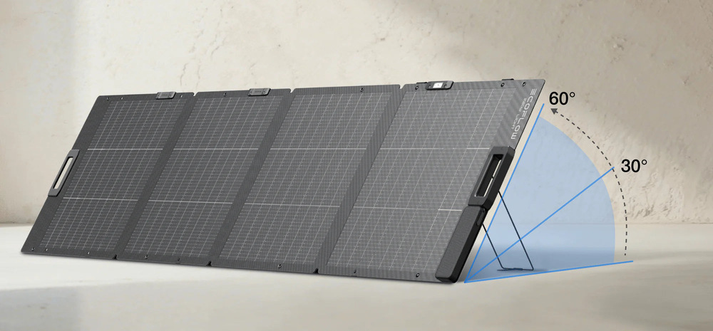 Solárny panel EcoFlow 220W skládací - 3. generácia čierny Nastaviteľný sklon 30-60 ° a ukazovateľ uhla pomôžu panel správne natočiť k slnku.