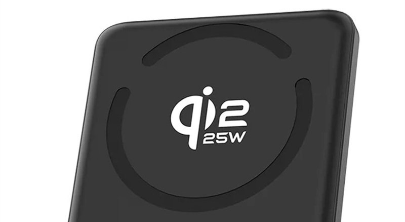 Powerbanka ERPOWER Twiggy Qi2 5000 mAh, jej prednosťou je nízky profil a minimalistický design