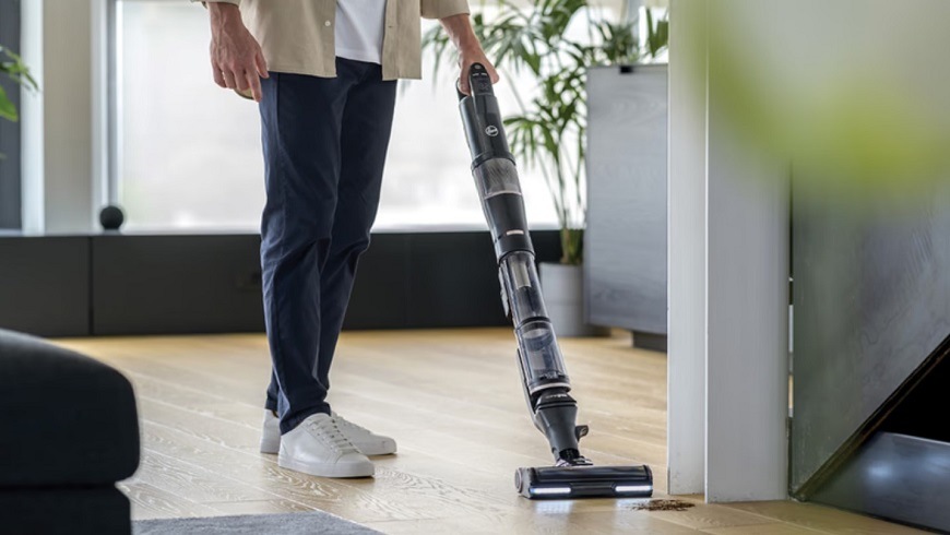 Tyčový vysávač Hoover HFX HFX20P 011 čierny Tyčový vysávač Hoover HFX HFX20P 011 čierny
