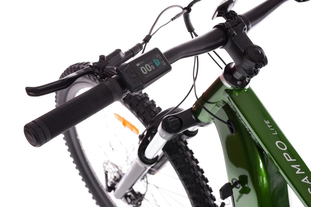 Elektrobicykel GoGEN Campo lite MX 720 29" 21" 2026 strieborné/zelené GoGEN Campo lite MX 720 29" 21" 2026 zaujme dojazdom až 170 km