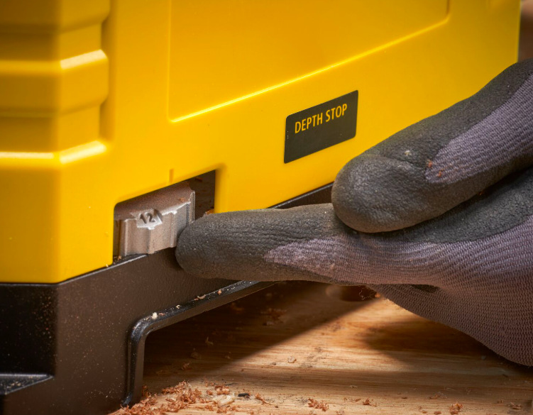 Hobľovačka Stanley FatMax STP18-QS