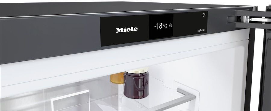 Chladnička s mrazničkou Miele KFN 4898 A-20 D čierna/ocel Chladnička disponuje funkciou PerfectFresh Active