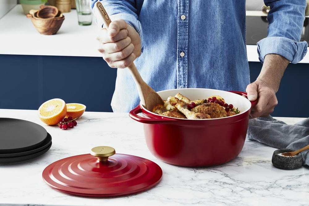 Kastról s pokrievkou Tefal Air E2544655, 24 cm červený Kastról s pokrievkou Tefal Air E2544655, 24 cm červený