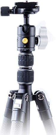 Statív Vanguard Vesta TB 204CB čierny Detail guľovej hlavy statívu Vanguard Vesta TB 204CB
