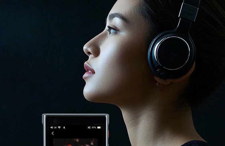 Obojsmerné Bluetooth umožní prenos hudby do slúchadiel aj príjem signálu z telefónu