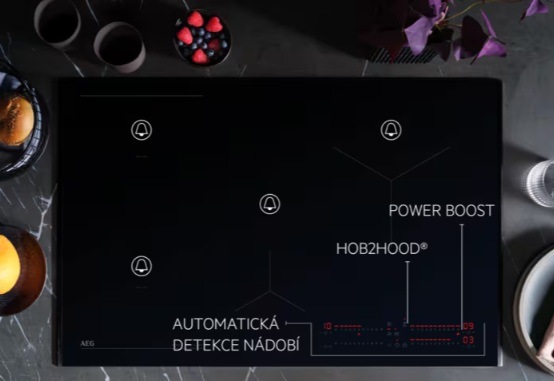 Indukčná varná doska AEG série 8000 TI84IB30FB čierna AEG TI84IB30FB dotykové ovládanie