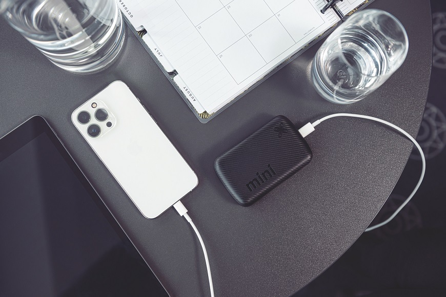 Powerbank GoGEN PB100009 10000 mAh čierna Powerbanka GoGEN PB100009, čierna