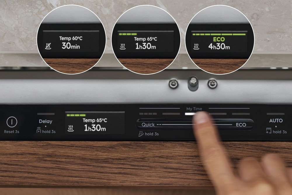 Umývačka riadu Electrolux Série 700 E72LB210S Ovládací panel QuickSelect Connect.