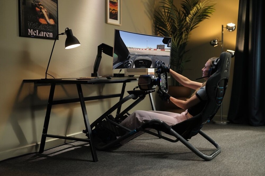 Pedále Logitech G RS Pedals čierne Pedále Logitech G RS Pedals sú navrhnuté pre realistické pretekanie a ľahko sa začlenia do modernej sim racingovej zostavy