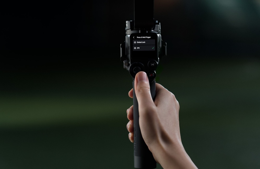 Stabilizátor DJI RS 4 čierny Stabilizátor DJI RS 4 čierny