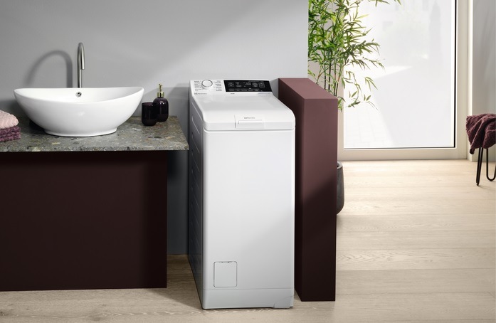 Práčka Electrolux PerfectCare 800 EW8TN3562C biela ELEEW8TN3562C_01