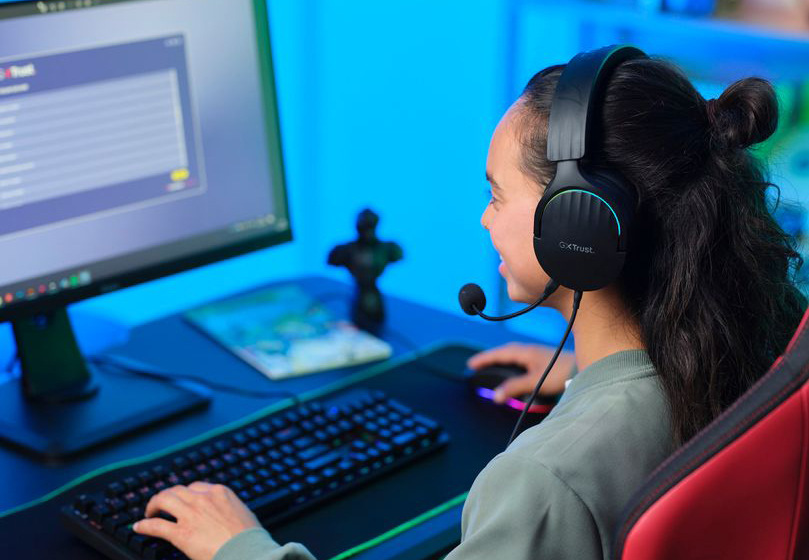 Headset Trust GXT 490 FAYZO, USB čierny