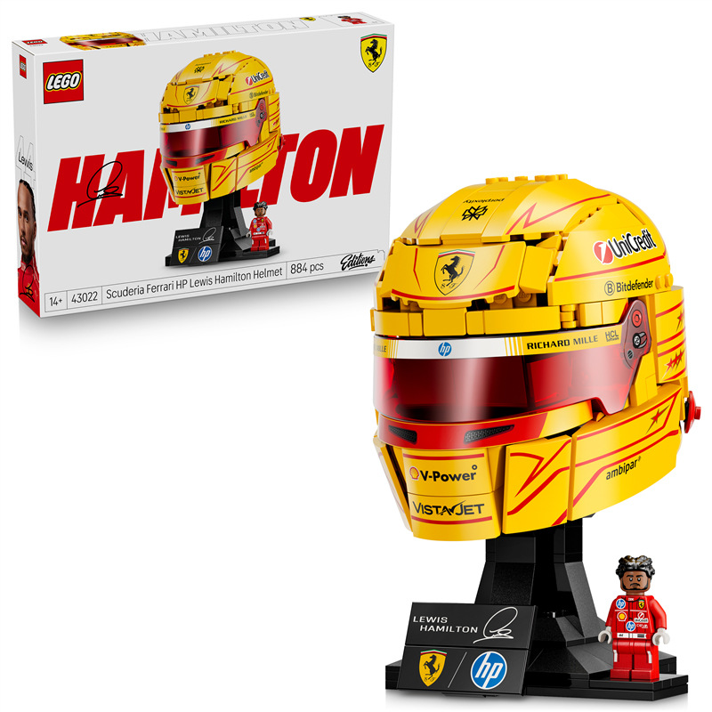 Stavebnica LEGO® Editions 43022 Helma Lewis Hamilton zo Scuderia Ferrari HP