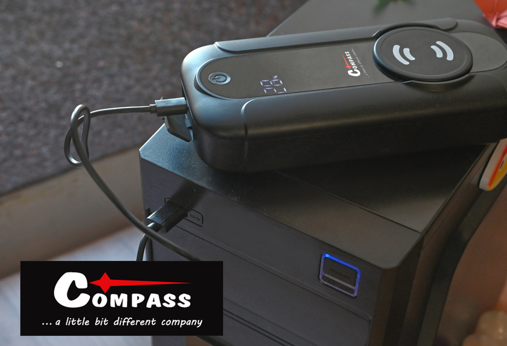 Štartovací box Compass 8.000mAh 1000A s Qi bezdrôtovým nabíjaním