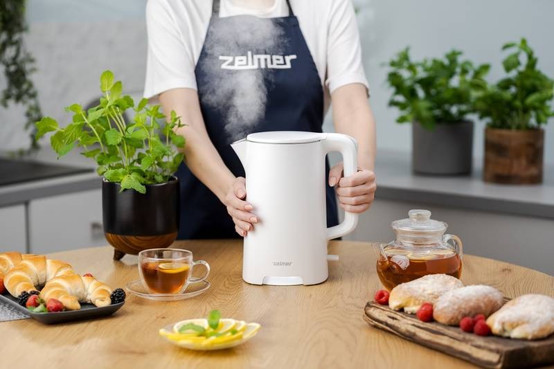 Rýchlovarná kanvica Zelmer ZCK8040 biela Zelmer ZCK8040