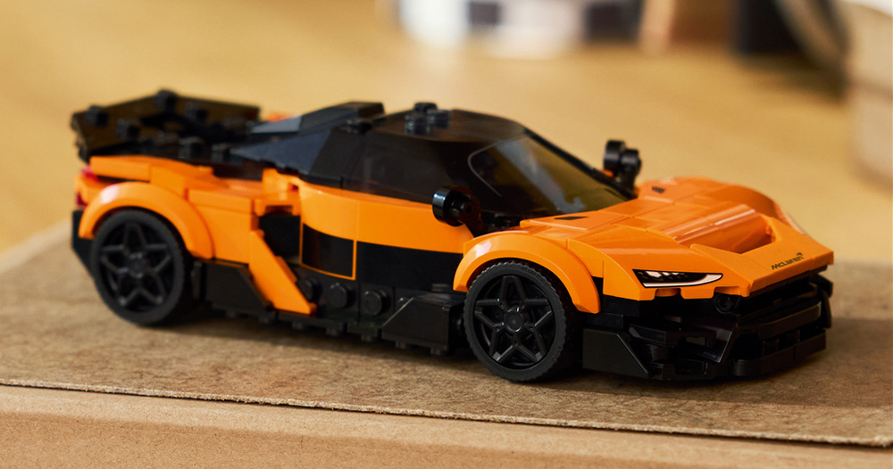 Stavebnica LEGO® Speed Champions 77257 McLaren W1 McLaren W1 si môžete zostaviť z kociek LEGO a pozrieť si jeho charakteristickú športovú siluetu.