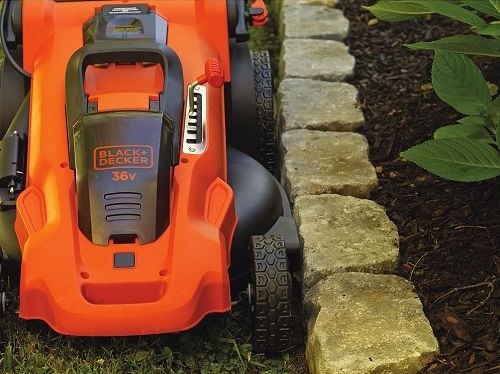 Kosačka Black-Decker CLMA4820L2, 2 aku
