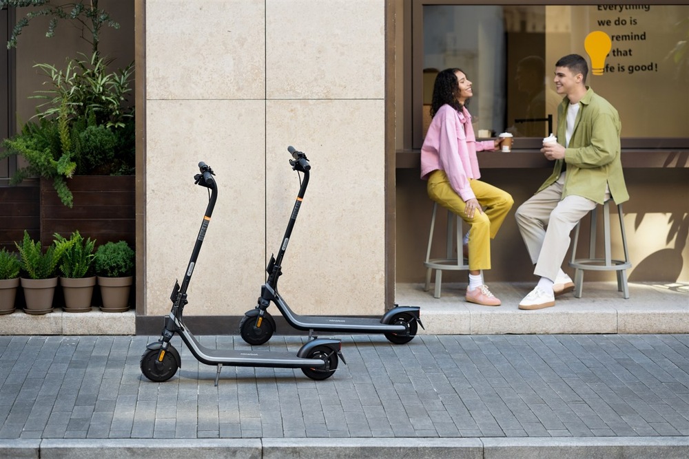 Elektrická kolobežka Segway E2 EII antracitová farba „“