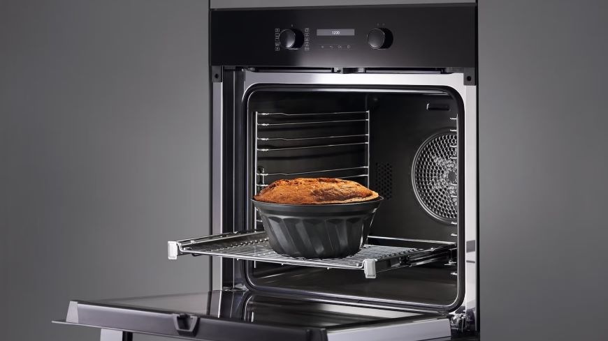 Rúra Miele H 2467 BP čierna Rúra Miele H 2467 BP čierna