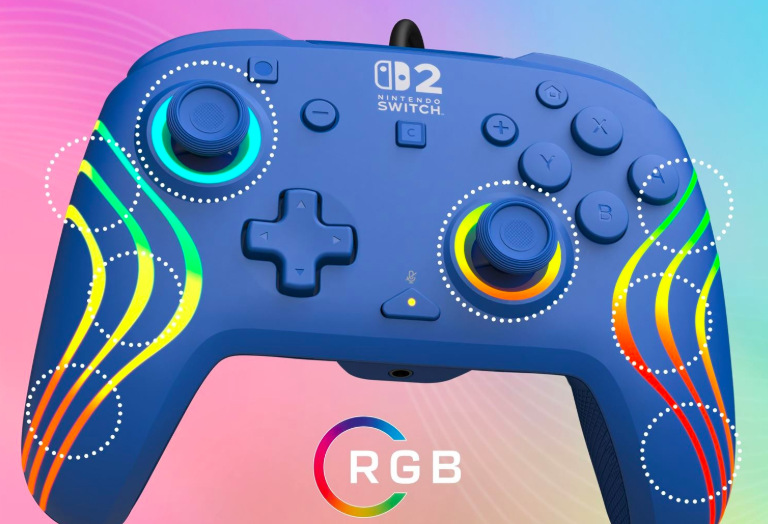 Osem RGB zón modrého gamepadu rozmiestnených okolo analógových páčok a po stranách rukovätí