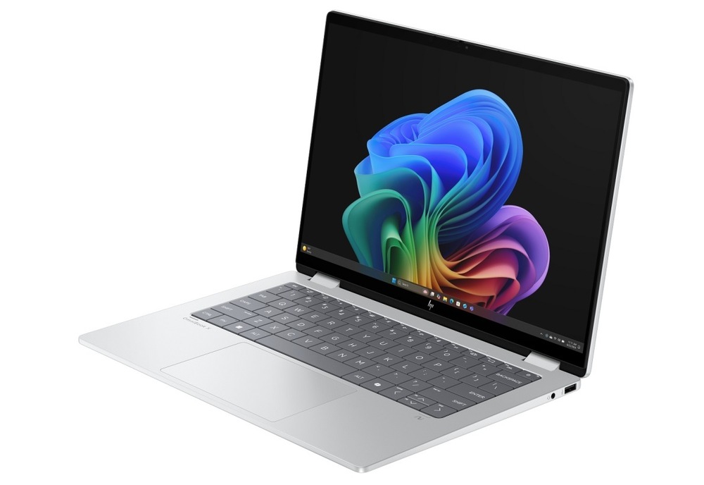 Notebook HP OmniBook X Flip NG AI 14-fm0001nc + Game Pass predplatné na 3 mesiace strieborný Notebook HP OmniBook X Flip NG AI 14-fm0001nc otočený doľava
