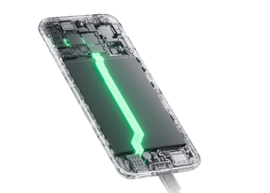 Mobilný telefón Infinix Note Edge 8 GB / 256 GB čierny Infinix Note Edge podporuje rýchle nabíjanie výkonom 45 W