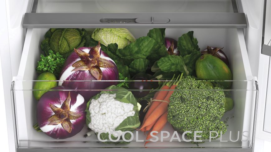 Chladnička s mrazničkou Hoover H-FRIDGE 300 HOBT5518DW Chladnička s mrazničkou Hoover H-FRIDGE 300 HOBT5518DW