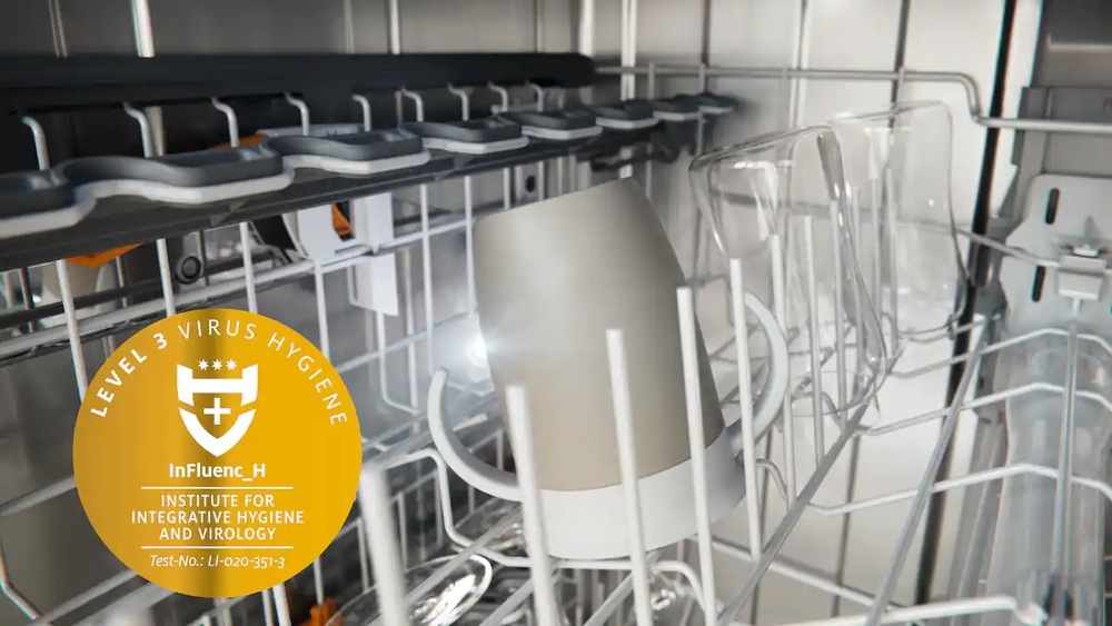 Umývačka riadu Miele G 5811 SC Active Plus nerez Vnútro umývačky s certifikáciou