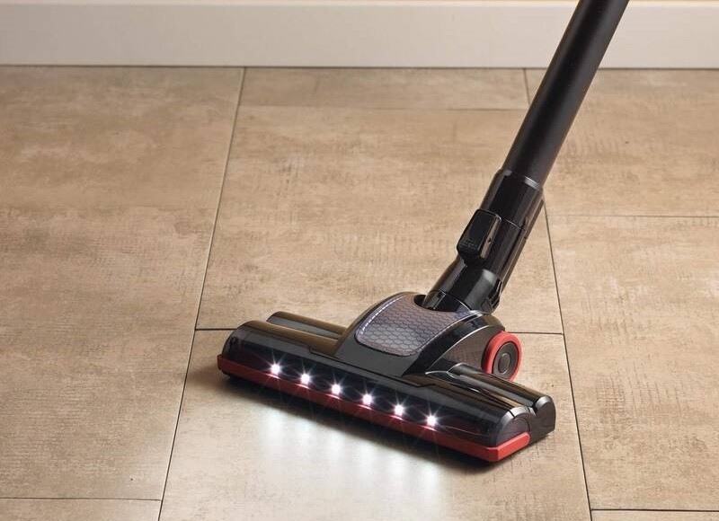 Tyčový vysávač Ariete Handy Force RBT 2759 Tyčový vysávač Ariete Handy Force RBT 2759