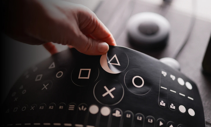 Samolepiace štítky na označenie tlačidiel sady Logitech G Adaptive Gaming Kit pre PS5