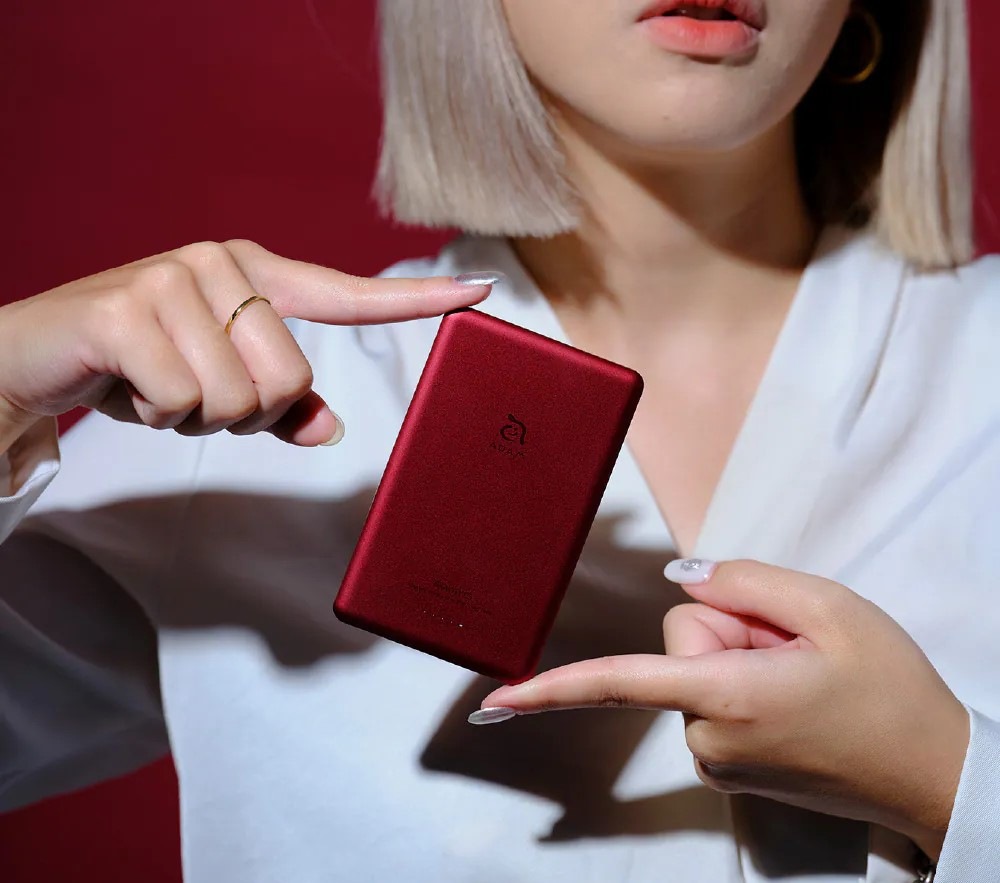 Powerbank ADAM Elements GRAVITY C5 5000 mAh červená Powerbank ADAM Elements GRAVITY C5 5000 mAh červená