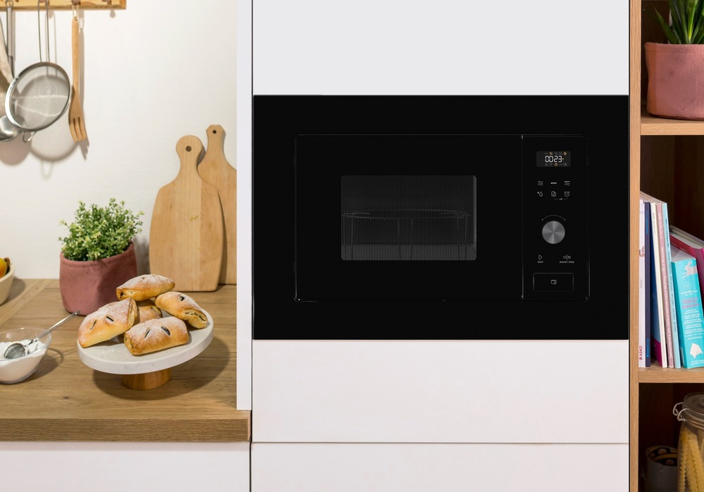 Mikrovlnná rúra Gorenje Advanced BM201AG1BG čierna