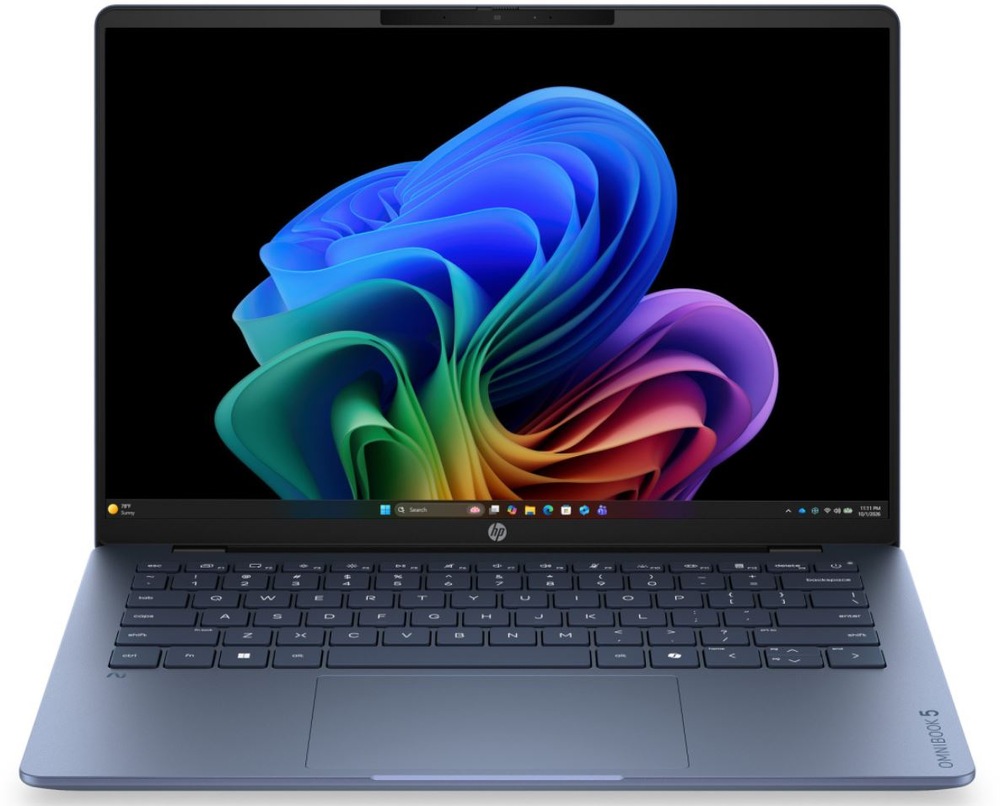 Notebook HP OmniBook 5 v čelnom pohľade s otvorenou obrazovkou