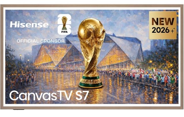Televízor Hisense 55S7S Televízia Hisense 55S7S s logom „Official Sponsor FIFA“. Uprostred je zlatá trofej FIFA World Cup av pozadí moderný štadión a dav fanúšikov. V pravom hornom rohu je nápis „NEW 2026+“ a vľavo hore logo Hisense. Celý obraz má štýl maľovaného, dynamického športového prostredia.