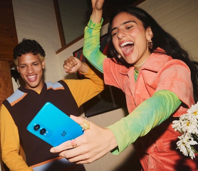 Mobilný telefón OnePlus Nord CE 4 Lite 5G 8 GB / 256 GB modrý