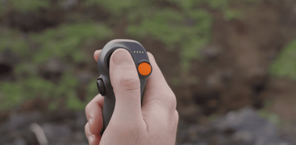 Ovládač DJI RC Motion 3 sivý Ovládač DJI RC Motion 3 sivý
