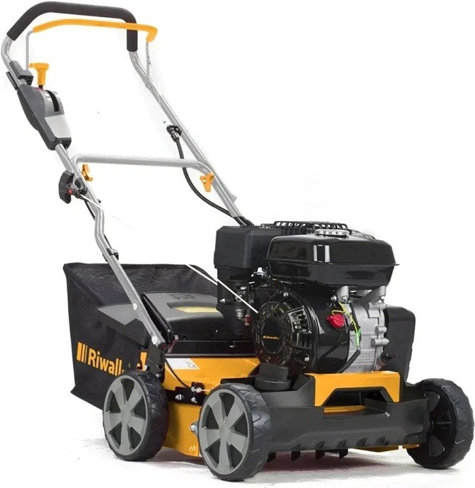 Vertikutátor a prevzdušňovač Riwall RPV 4055 PRO
